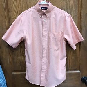 Men’s Roundtree & Yorke Short Sleeve Button Shirt